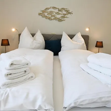 Haus Deichsuite Eg *